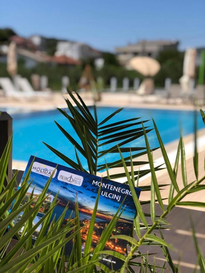 Metropolis Hotell Ulcinj Exteriör bild